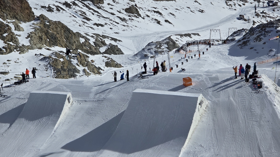 Snowpark Stubaigletscher.