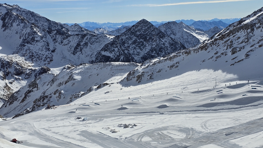 Snowpark Stubaigletscher.