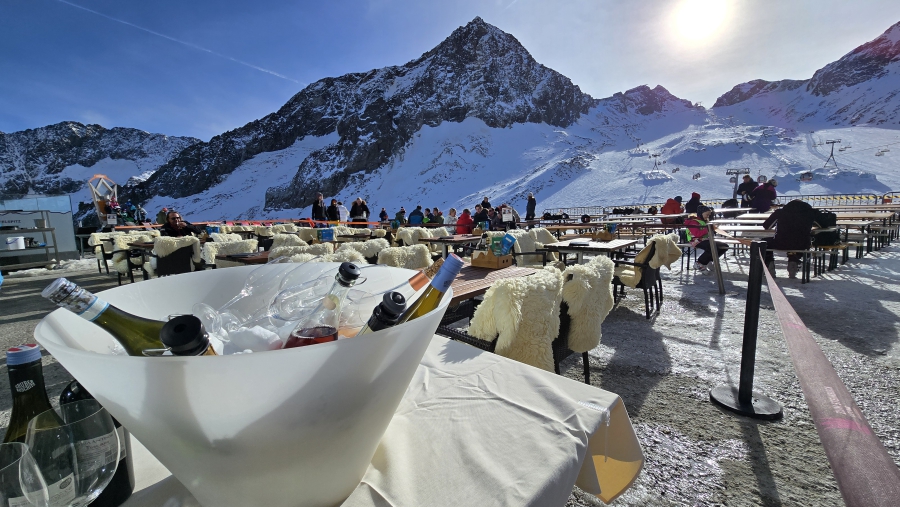 Drankje op het terras.