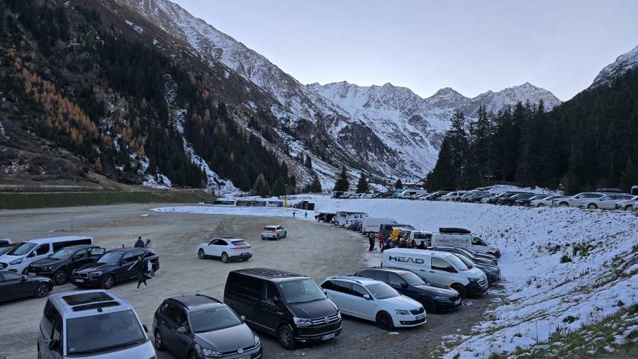 Bij de parkeerplaats van Pitztal
