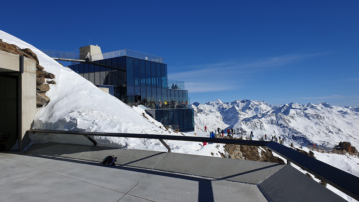 Stubai Gletsjer skien met de Snow Card Tirol.
